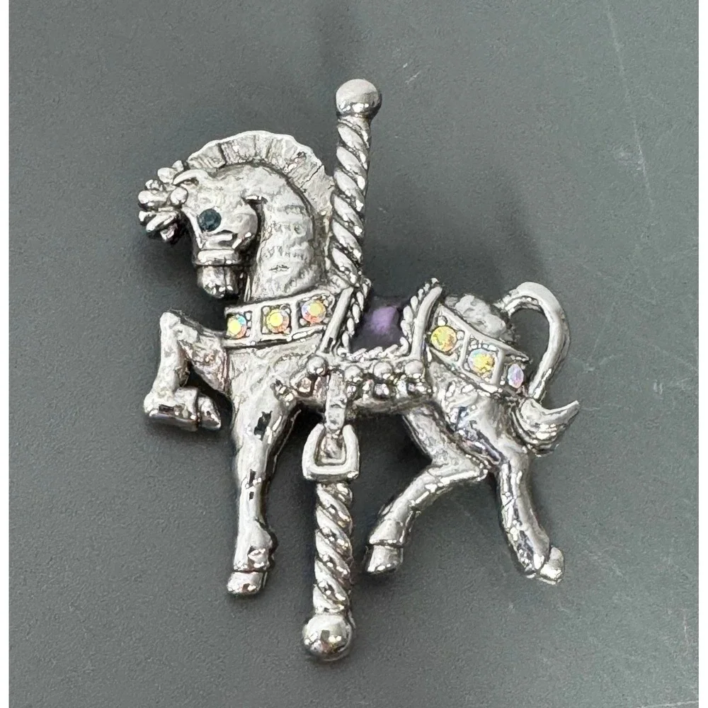 Danecraft Vintage Carousel Horse Brooch Silver Tone AB Rhinestone Carnival‎ Pin